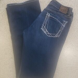 BKE Kate Boot Cut Jeans Size 28x31 EUC